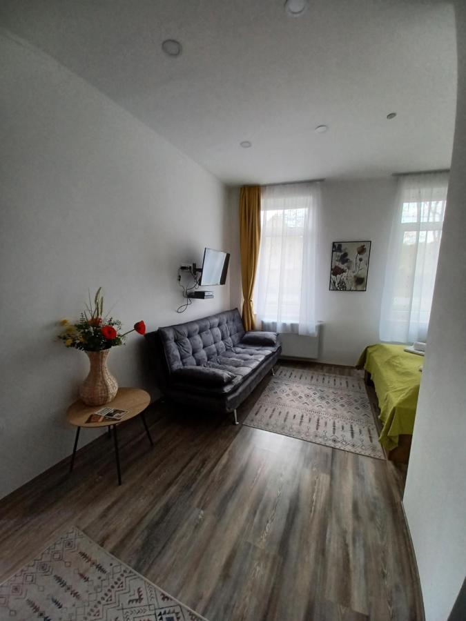 Adamko Borkert Haz Bed & Breakfast วิลานี ภายนอก รูปภาพ